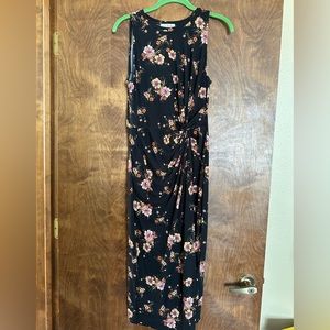 Nine Britton dress - black with flowers. Size medium